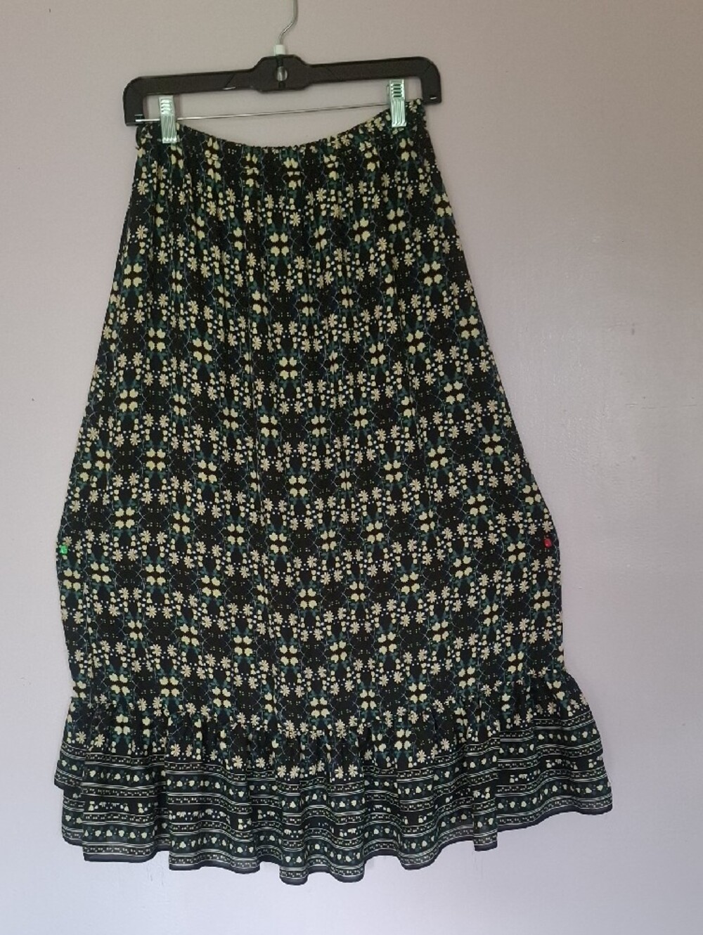 Max Studio Black Maxi Skirt with Cream Floral Print and Ruffle Hem - Picture 4 of 4